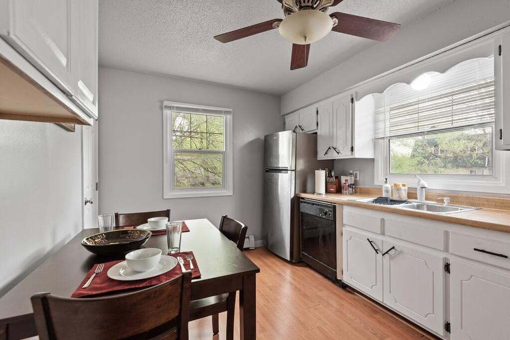 Tranquil 2Br Apt Mpls - 8075 Apt 3 Minneapolis Eksteriør bilde