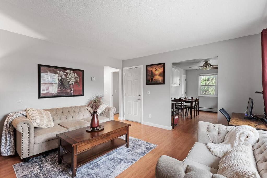 Tranquil 2Br Apt Mpls - 8075 Apt 3 Minneapolis Eksteriør bilde
