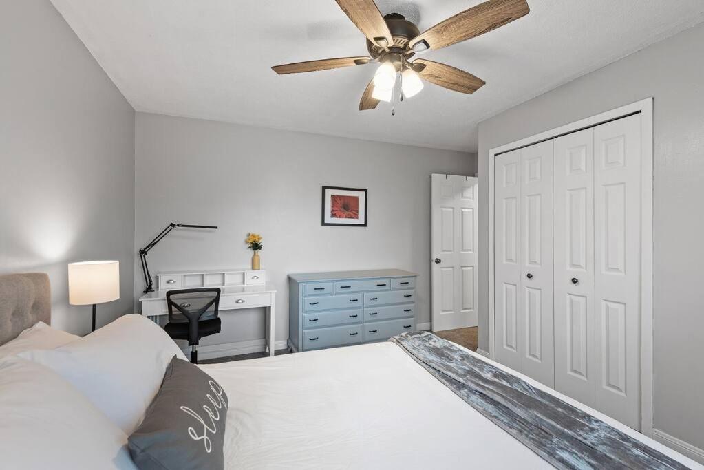Tranquil 2Br Apt Mpls - 8075 Apt 3 Minneapolis Eksteriør bilde