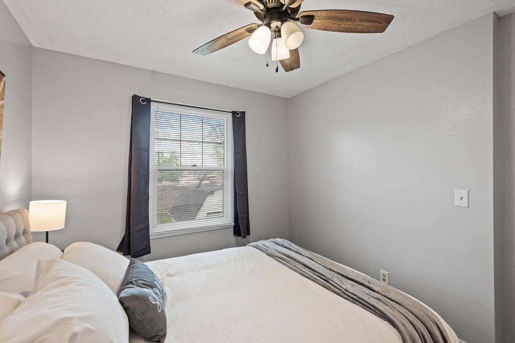 Tranquil 2Br Apt Mpls - 8075 Apt 3 Minneapolis Eksteriør bilde