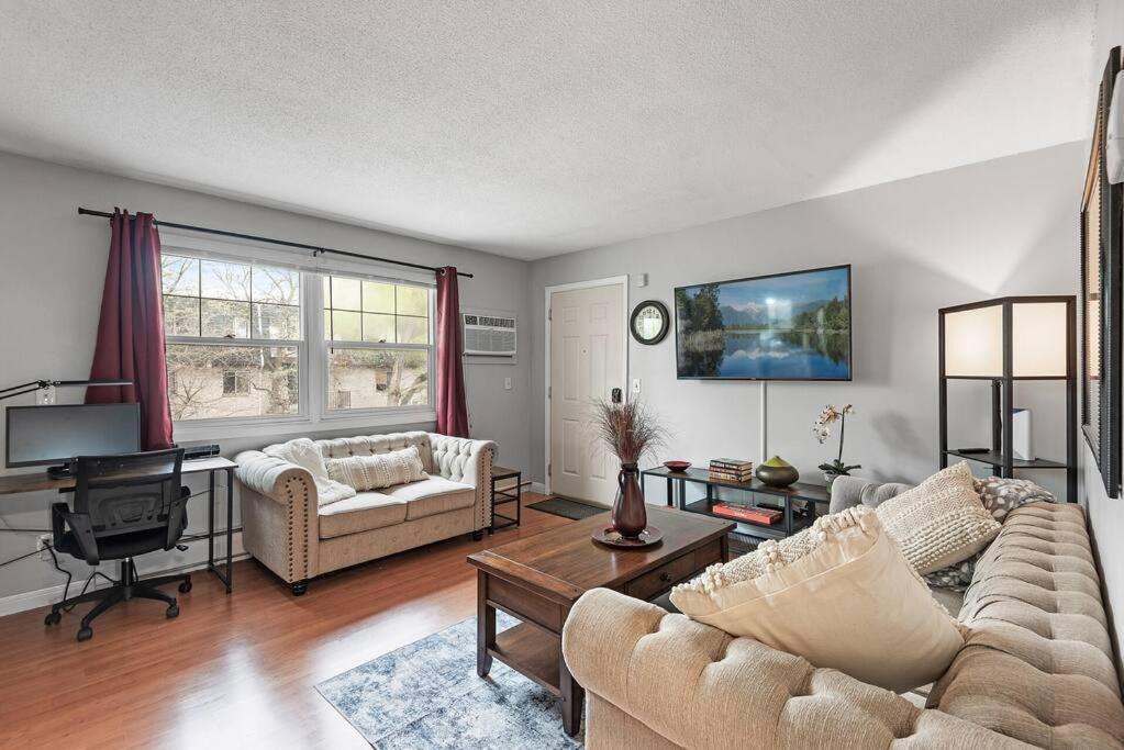 Tranquil 2Br Apt Mpls - 8075 Apt 3 Minneapolis Eksteriør bilde